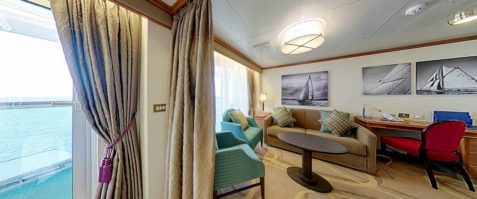 Penthouse-Suite mit Badewanne/Dusche -[A1]