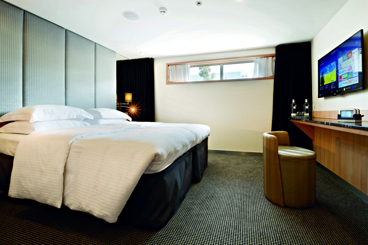 Standard Suite-[E]