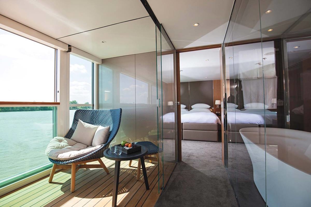 Royal Owner’s Suite-[RO]