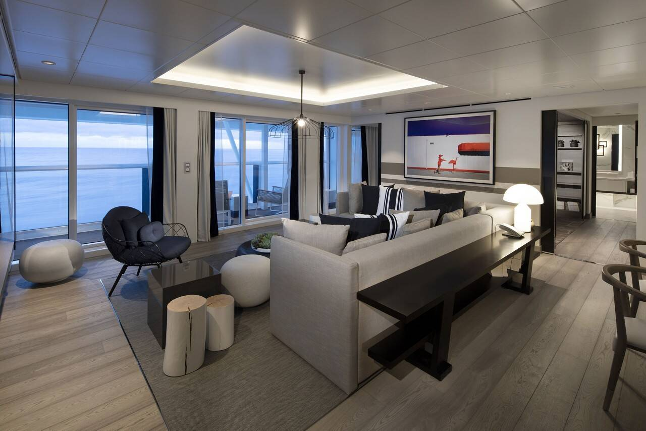 Penthouse Suite-[PS]