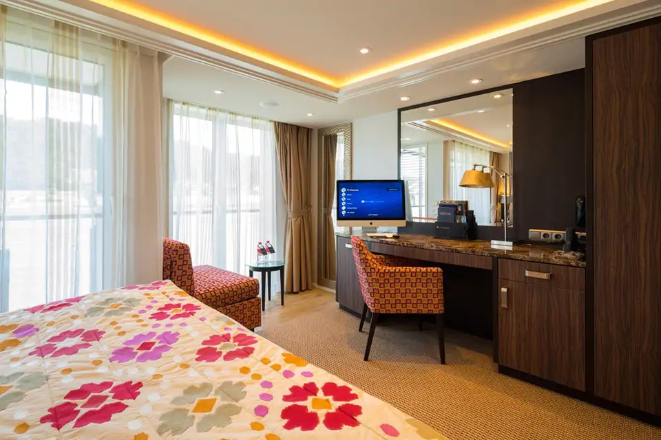 French Balcony-[AA]