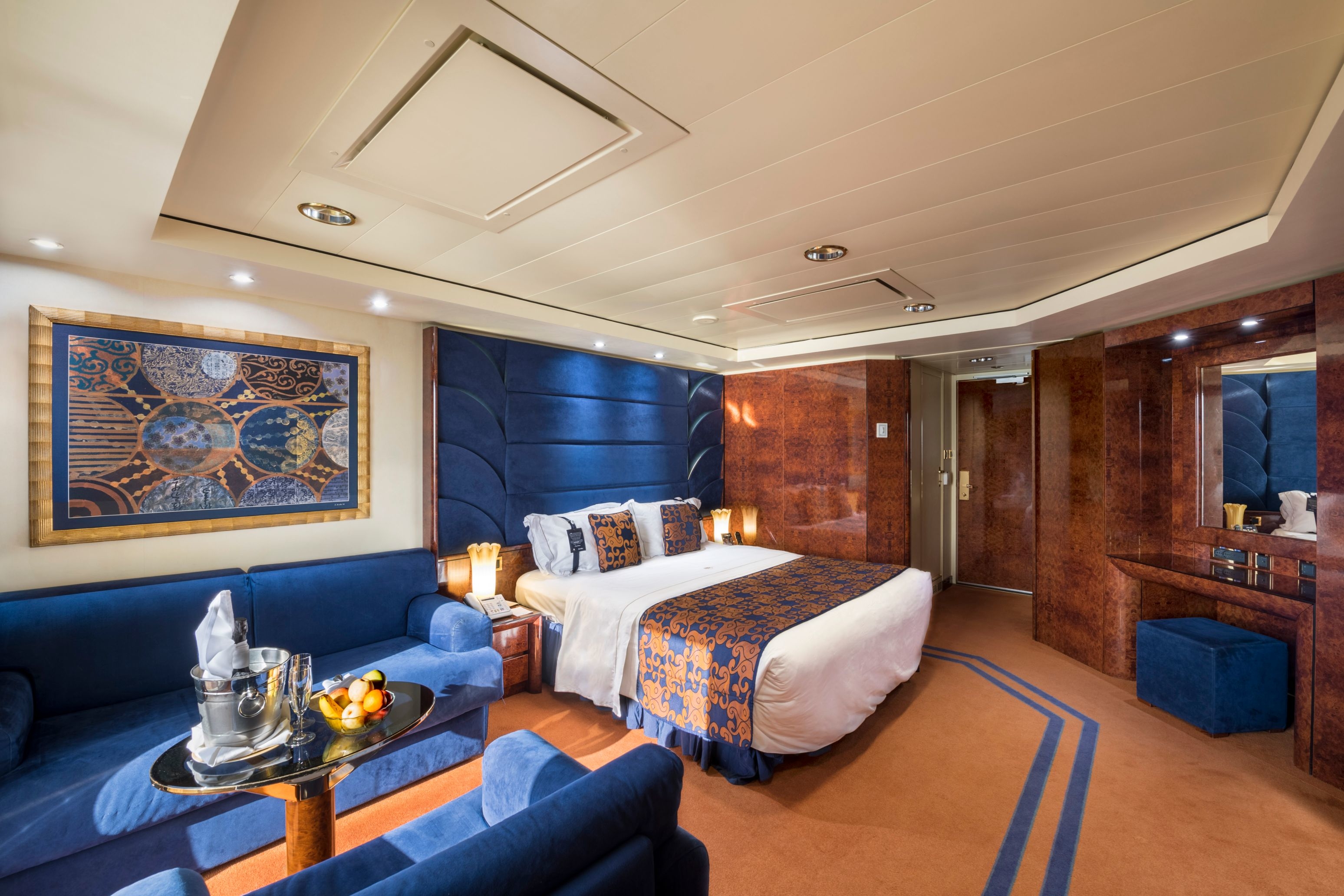YACHT CLUB DELUXE GRAND SUITE-[YCP]