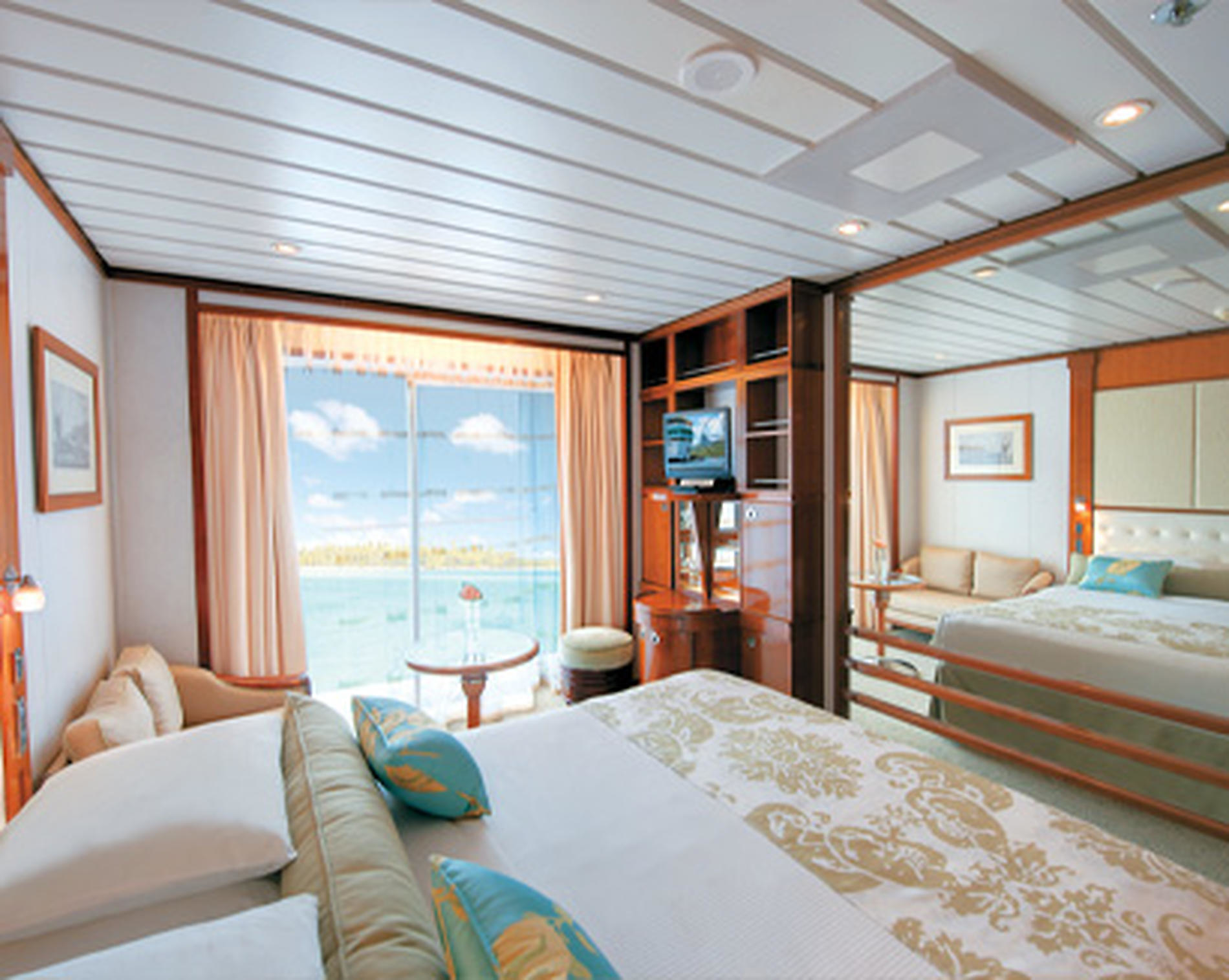 Balcony Stateroom D – Deck 6-[5]