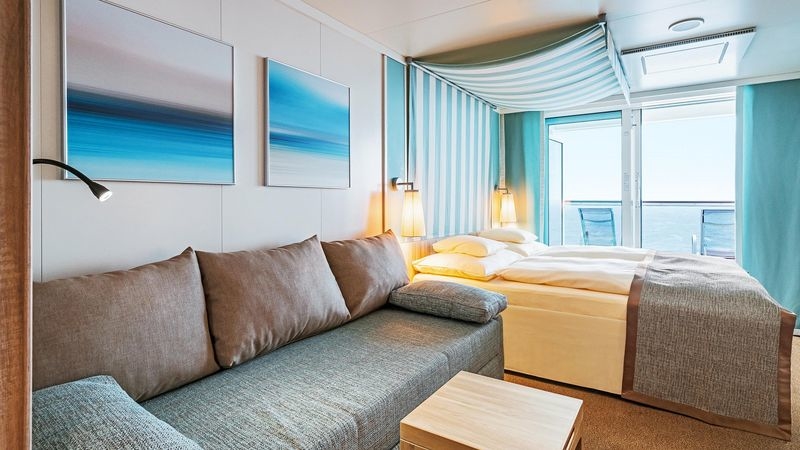 Guarantee Veranda cabin Deluxe with Lounge-[DV]