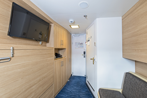 Außen – Garantiert-[UNT3]