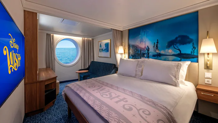 Deluxe Oceanview Stateroom-[09B]