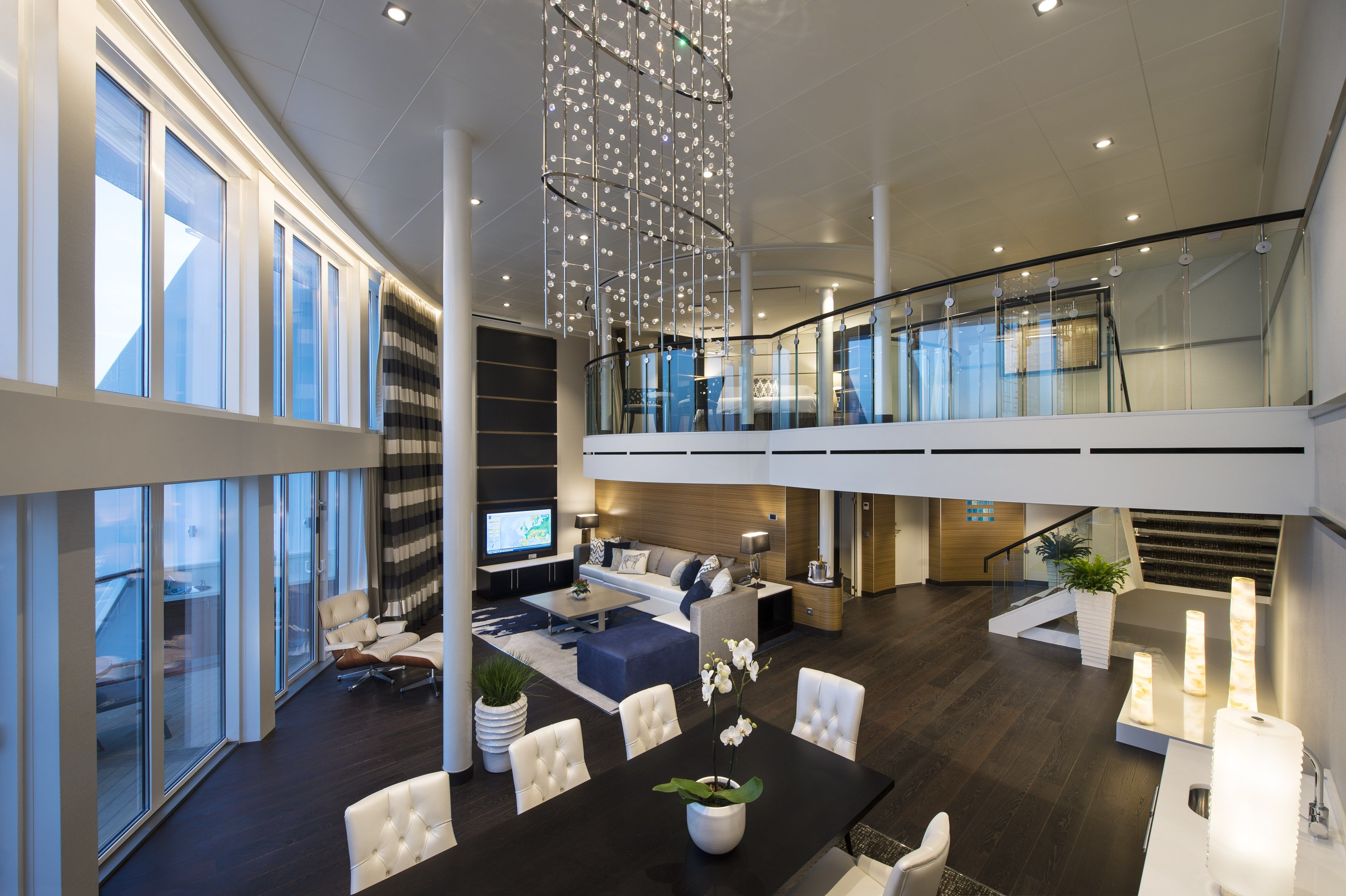 Royal Loft Suite-[RL]