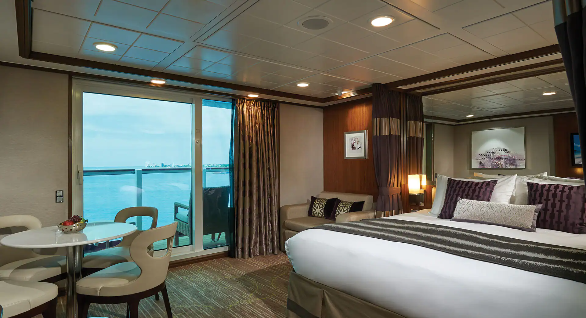 Penthouse mit großem Balkon, Heck-[SM]