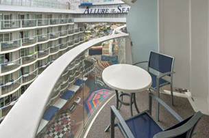 Balkonkabine mit Blick auf Außenpromenade-[2I]