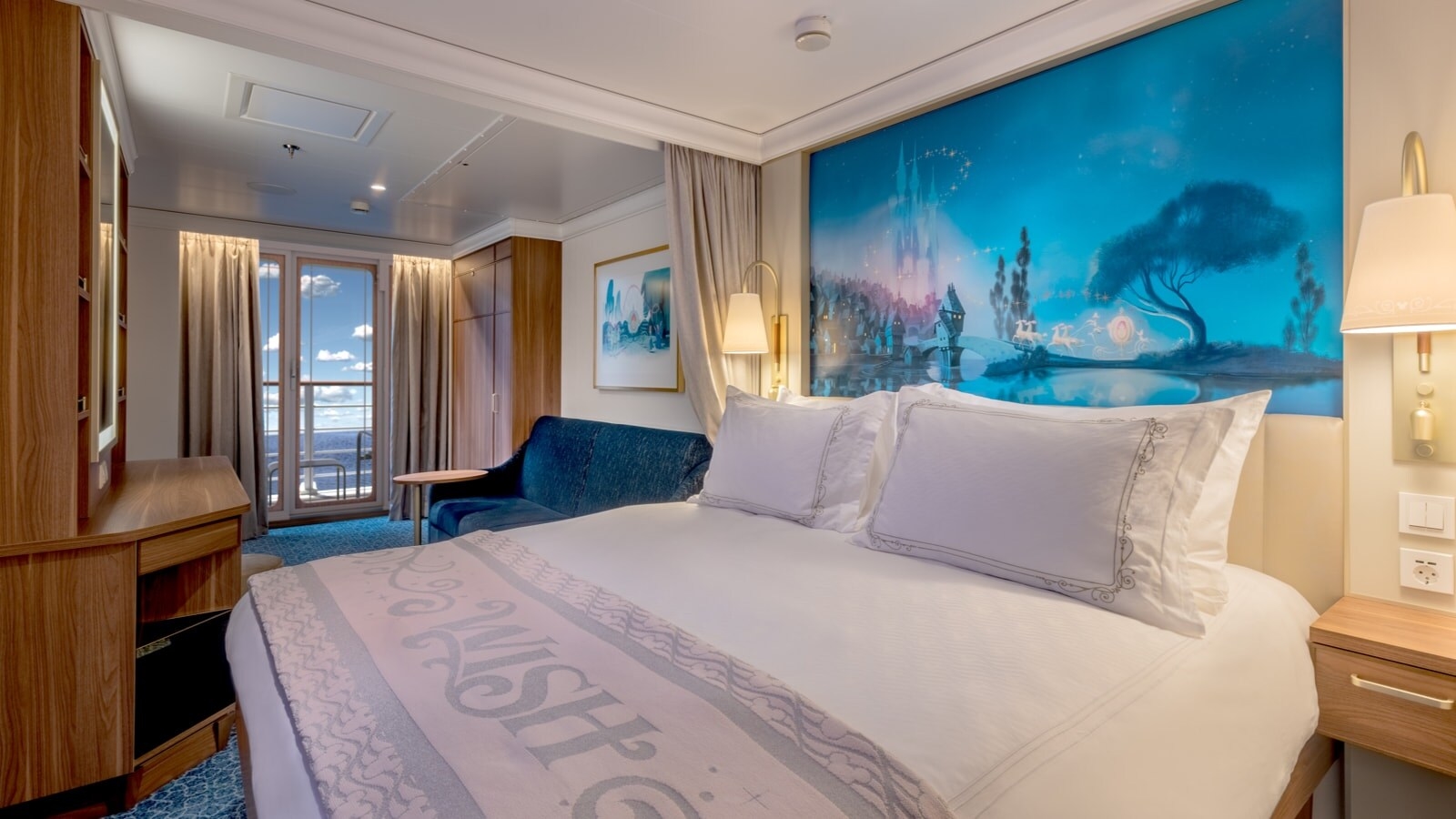Deluxe Oceanview Stateroom with Verandah-[05A]