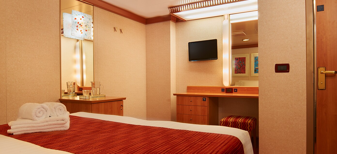Interior Group ( I3 + I4 )-[IN2]