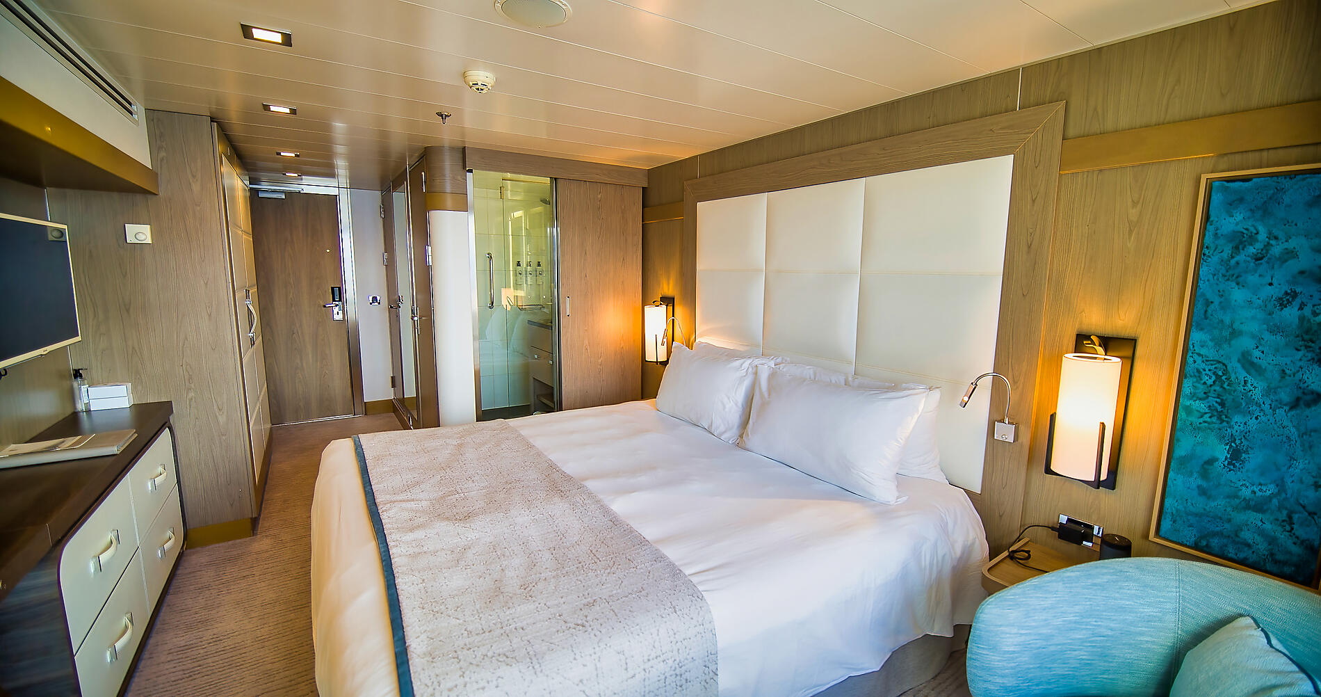 Prestige Stateroom Deck 5-[2]