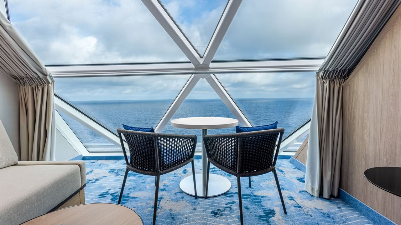 Suite panoramique avec vue sur mer (sans balcon)-[VP]